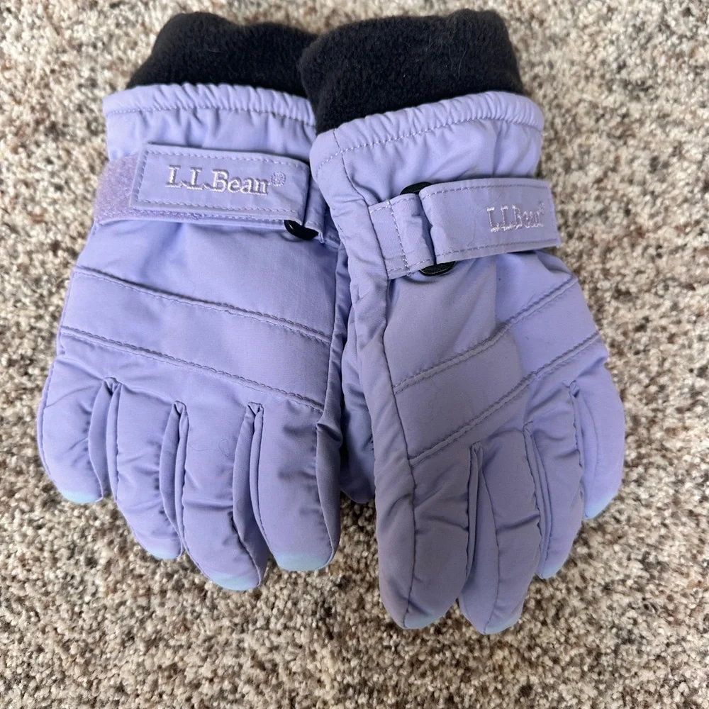 L.L. Bean Kids' Lavender Winter Mittens with Black Fleece Cuffs